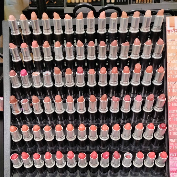 112 MAC Lipstick 💄 Counter Display Unit Official - Picture 9 of 16